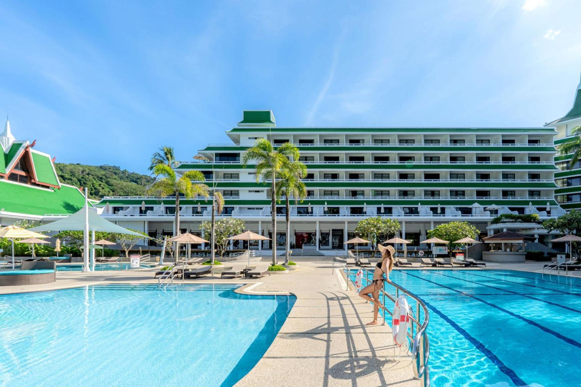 सहारा Le Meridien Phuket Karon