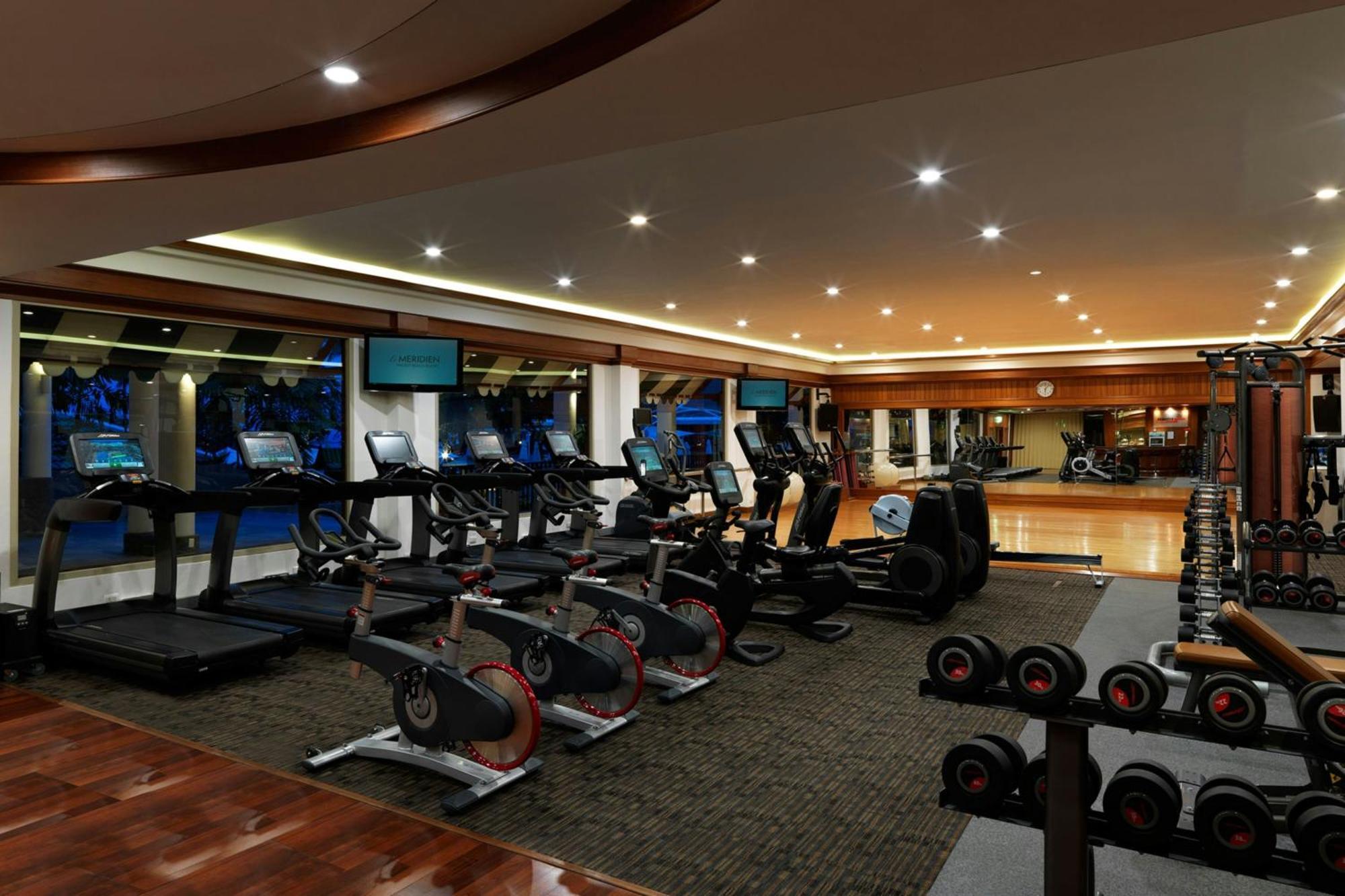 Le Meridien Phuket Resort 5*