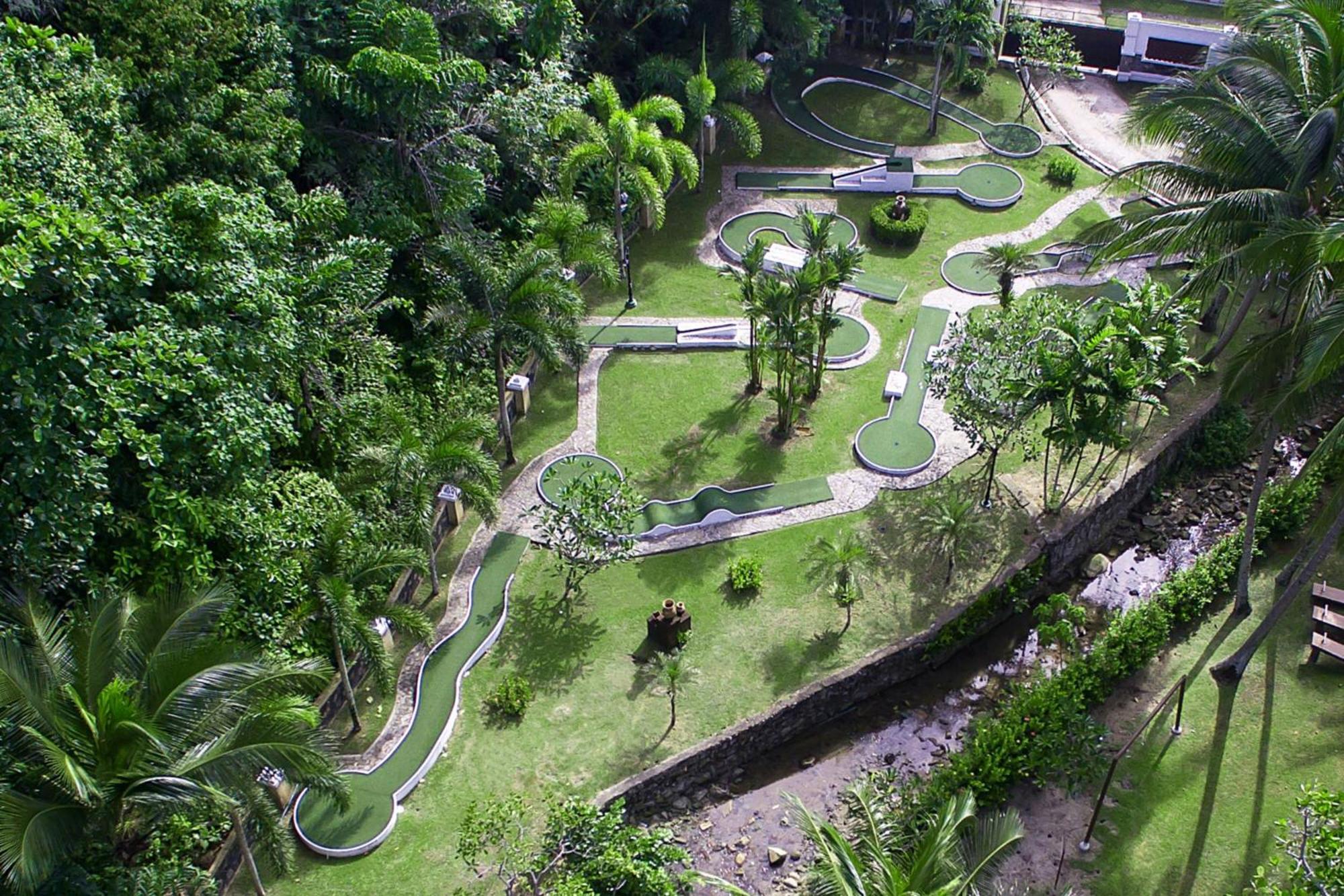Le Meridien Phuket Resort Karon
